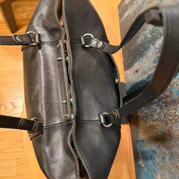 Patricia Nash Benvenuto Tote In main image 8